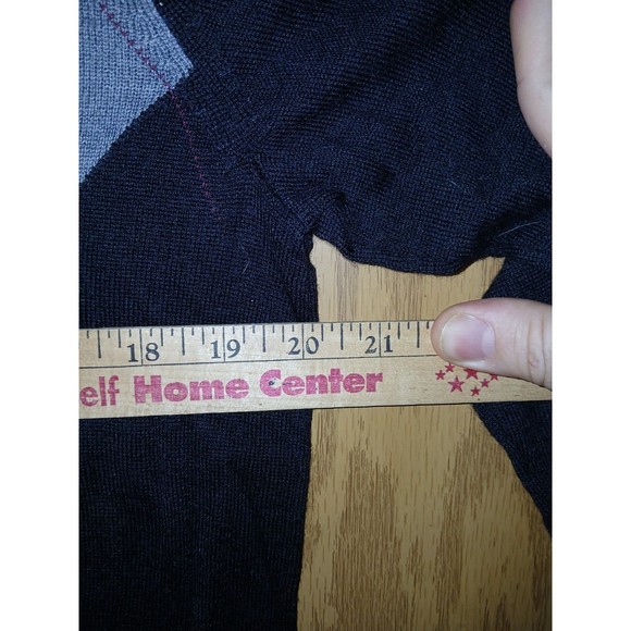 INC Argyle Sweater Mens Size Medium V-Neck Black & Gray 40×27 Merino Wool Blend - Picture 6 of 11